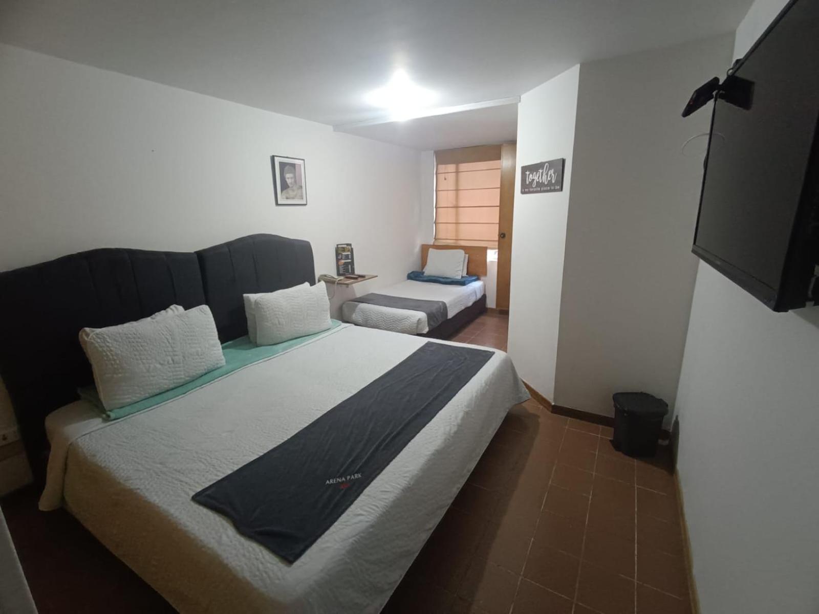 Arena Park Hotel Богота Екстериор снимка